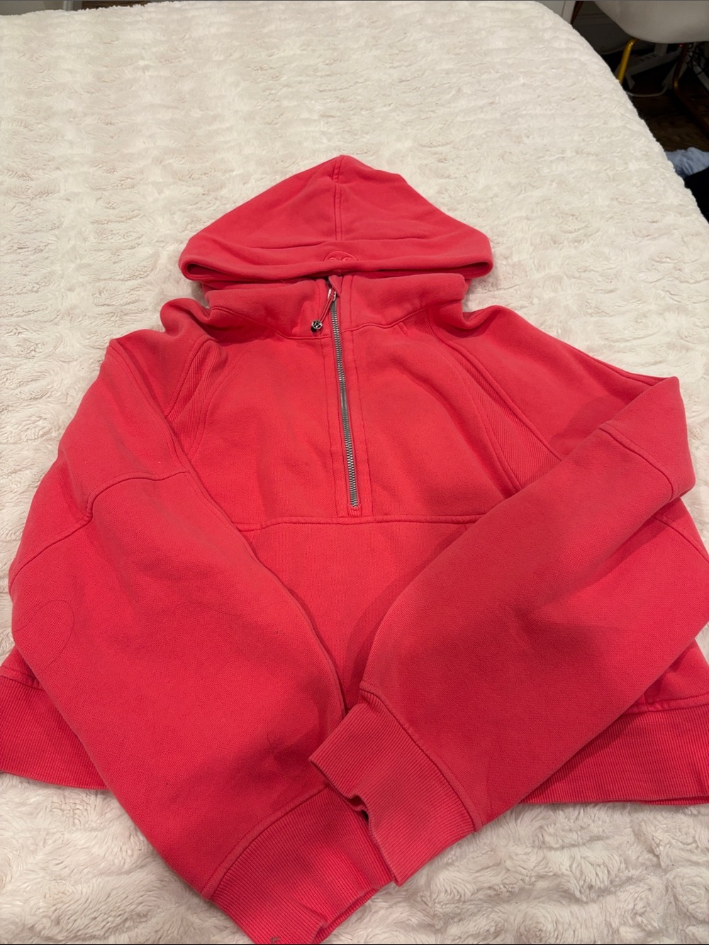 lululemon pink scuba